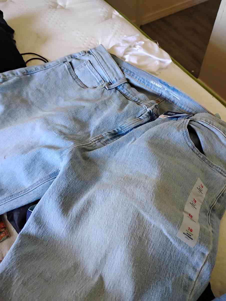 size18 Old Navy jeans - Paducah, Kentucky