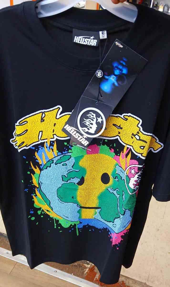 T shirts - Jonesboro, Georgia - FleaMarketBay