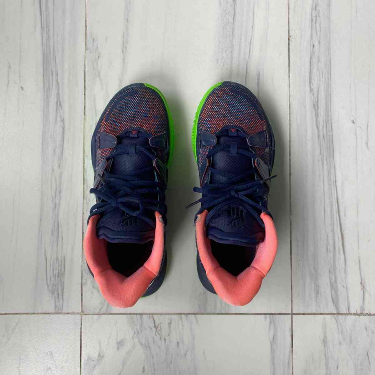 Size 10 Nike Kyrie Midnight Navy Mens Basketball Sneakers - Greenville, South Carolina - FleaMarketBay