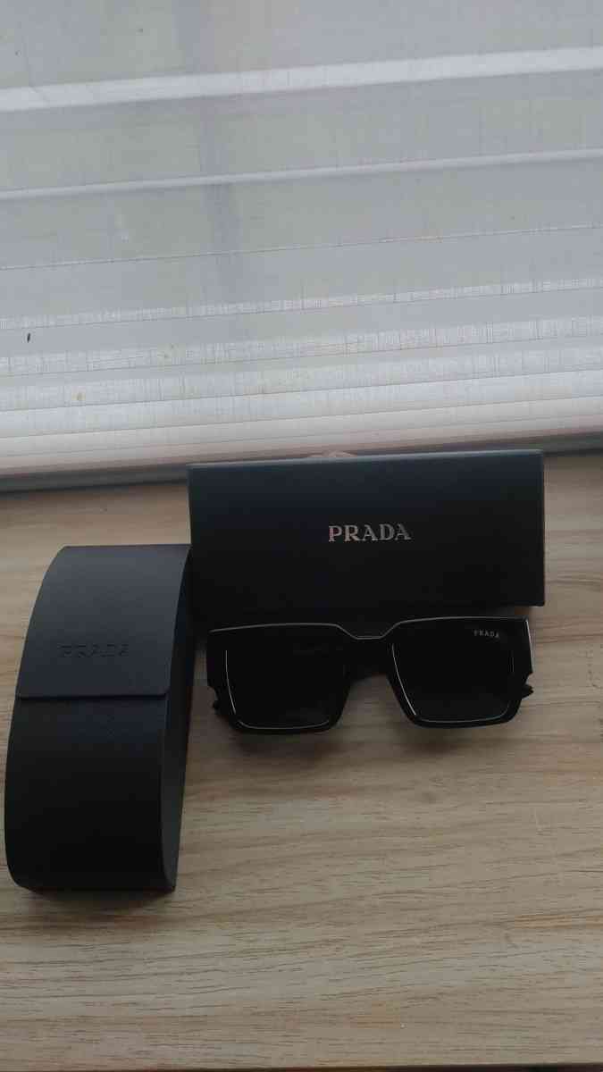 glasses prada - Alexander, Arkansas - FleaMarketBay