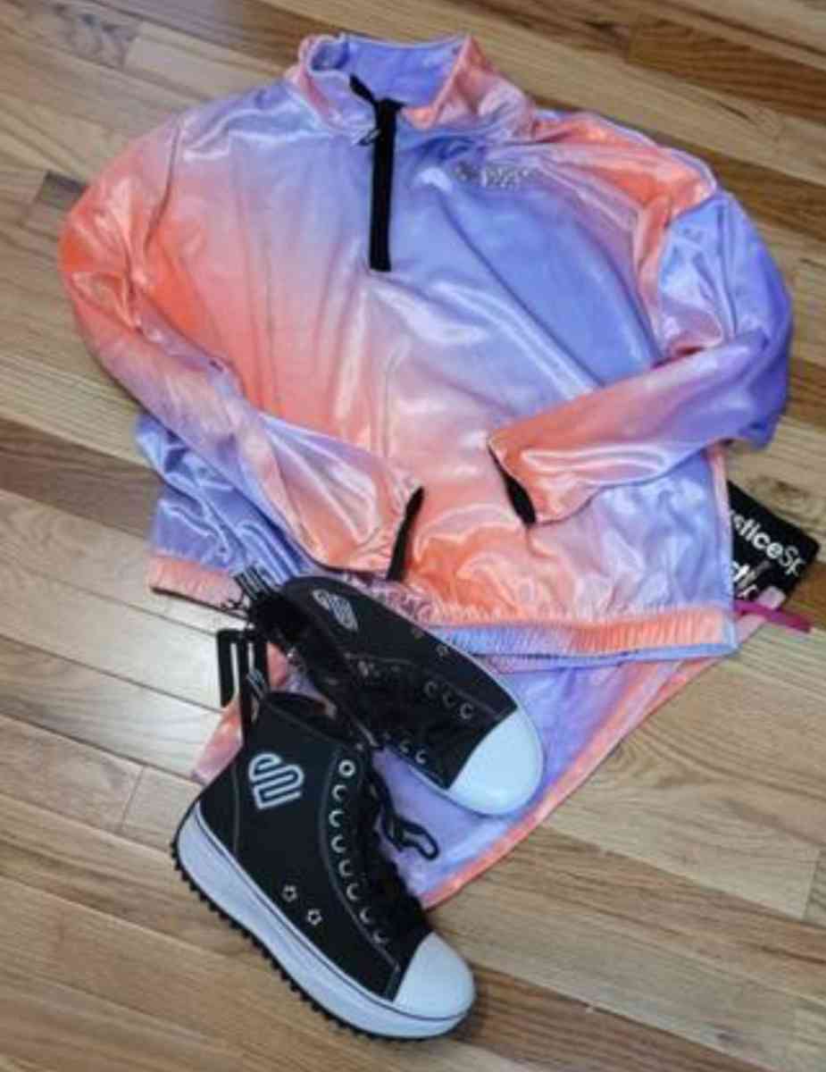 New Girls Clothes Shoes - Northford, Connecticut - FleaMarketBay