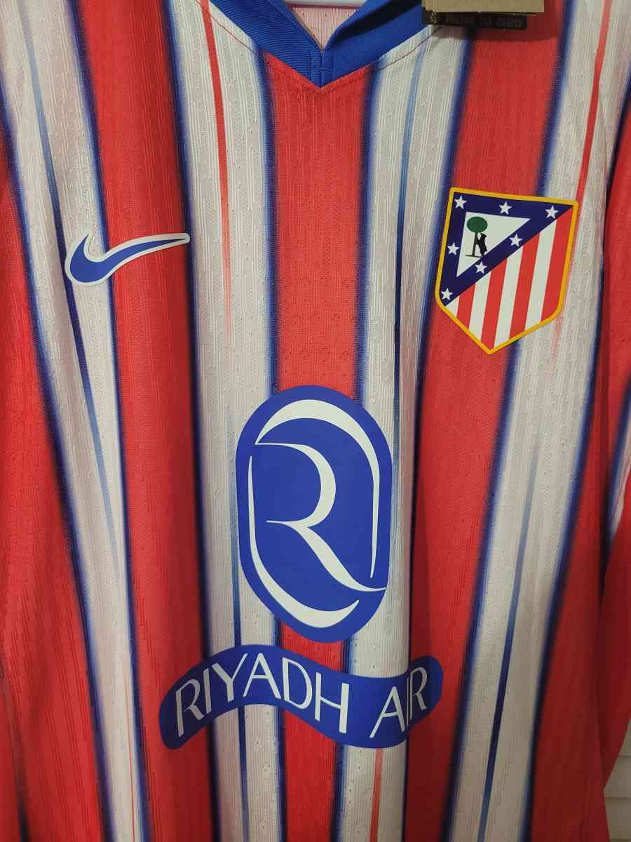 Atletico Madrid Soccer Jersey 2025 Player Version Size M L - Miami, Florida - FleaMarketBay