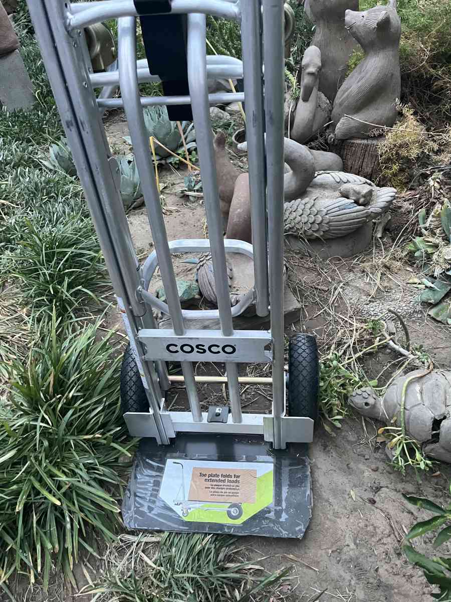 4 in 1 Cosco Handtruck - Fresno, California - FleaMarketBay