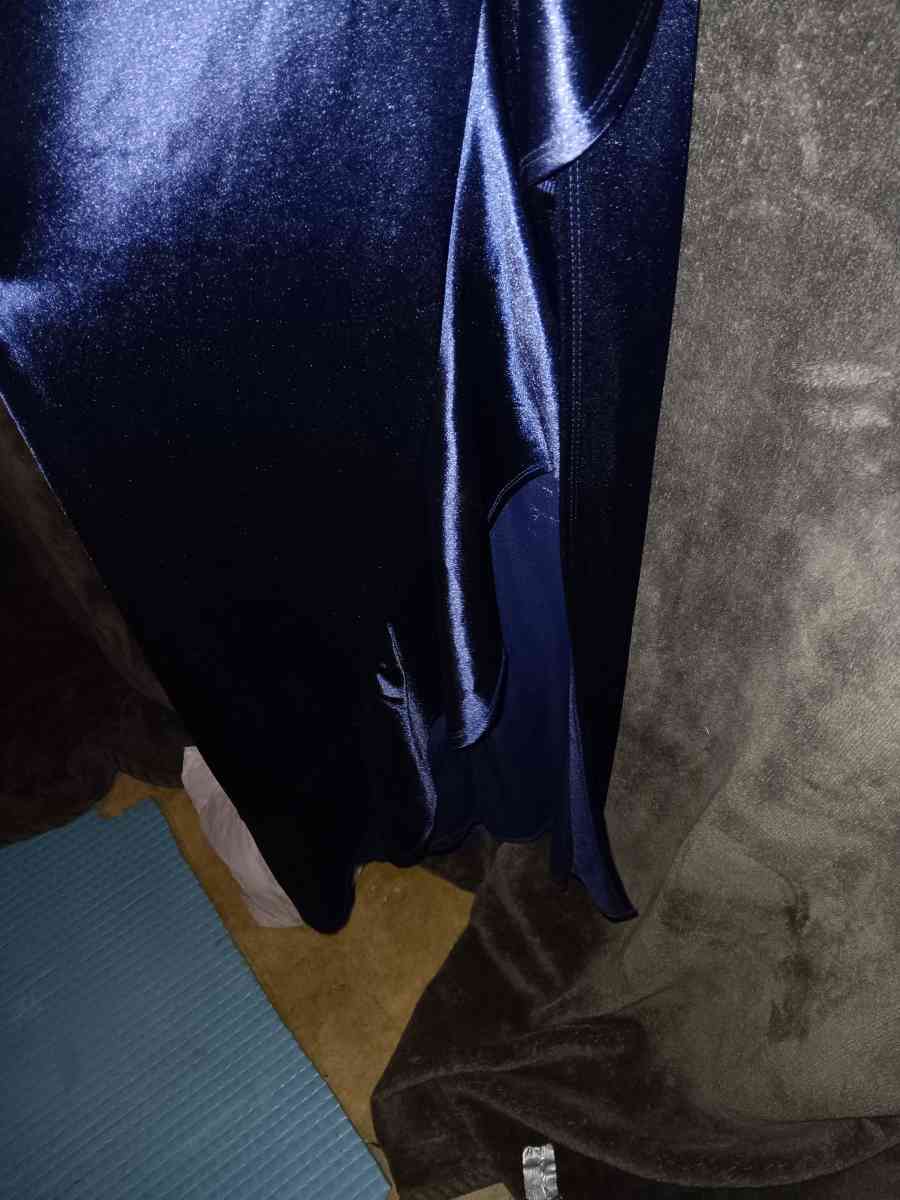 Windsor Dress - Independence, Missouri - FleaMarketBay