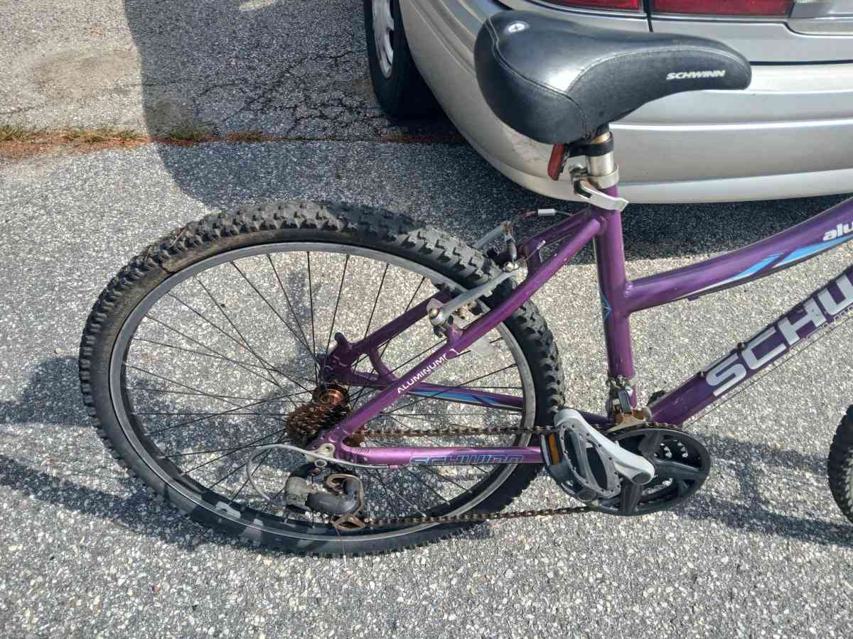 mountain bike its available - Hollis Center, Maine - FleaMarketBay