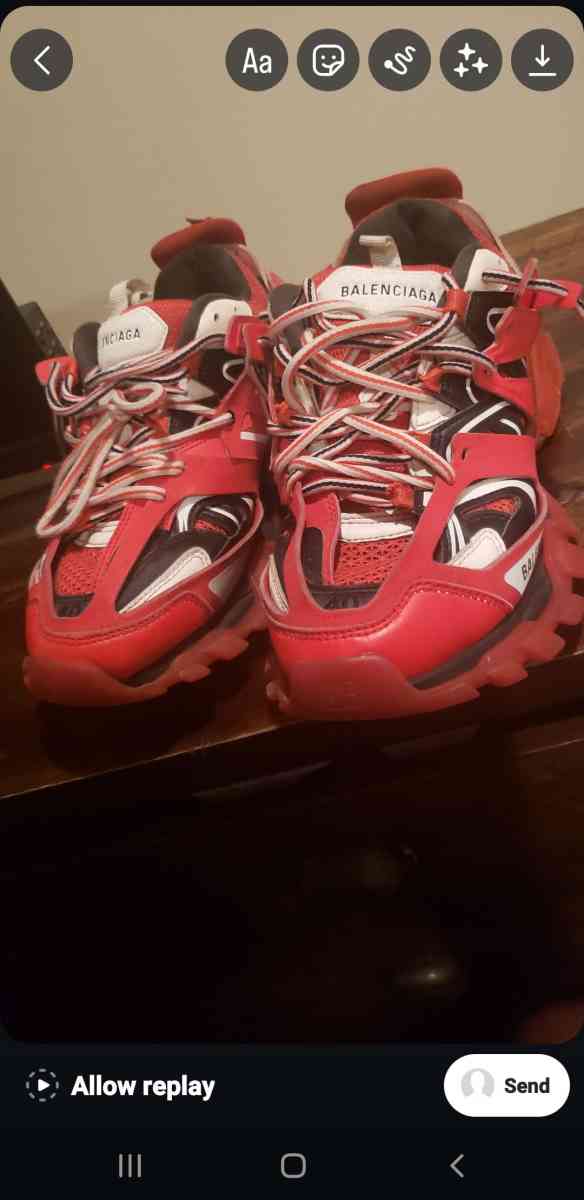 red clear sore Balenciagas - Hampton, Virginia - FleaMarketBay