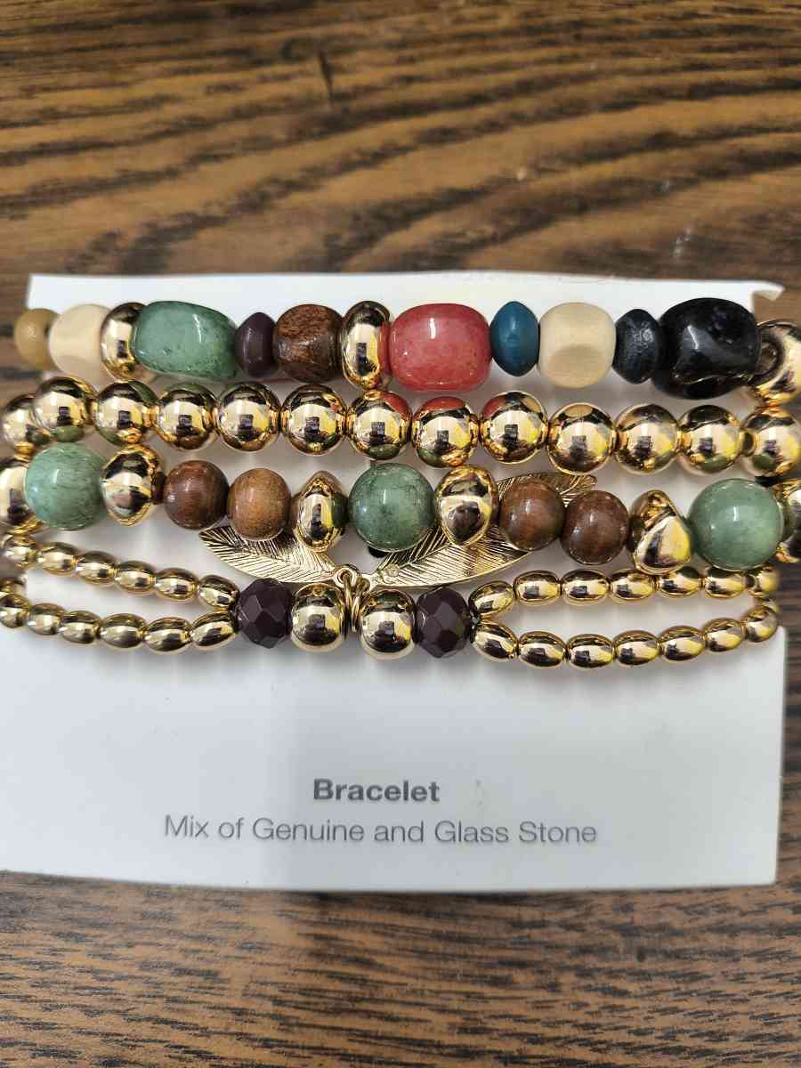 Beautiful Time and Tru braceletBrand new - Shelby, Michigan - FleaMarketBay