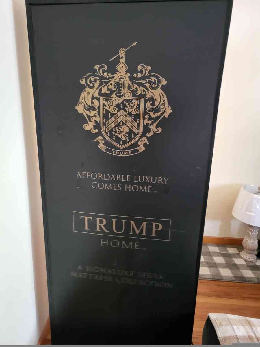 Trump advertisement - Saint Charles, Missouri - FleaMarketBay