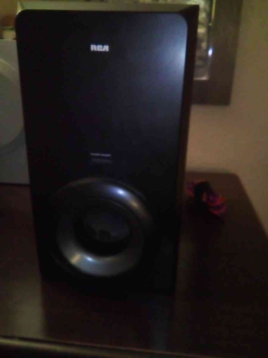 RCA HOME RECEIVER STEREO SYSTEM WITH SUBWOOFER AND SURROUND - Topeka, Kansas - FleaMarketBay