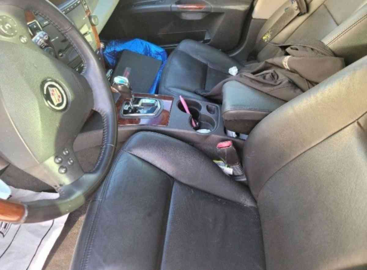 Cadillac Cts - Hudson, Florida - FleaMarketBay