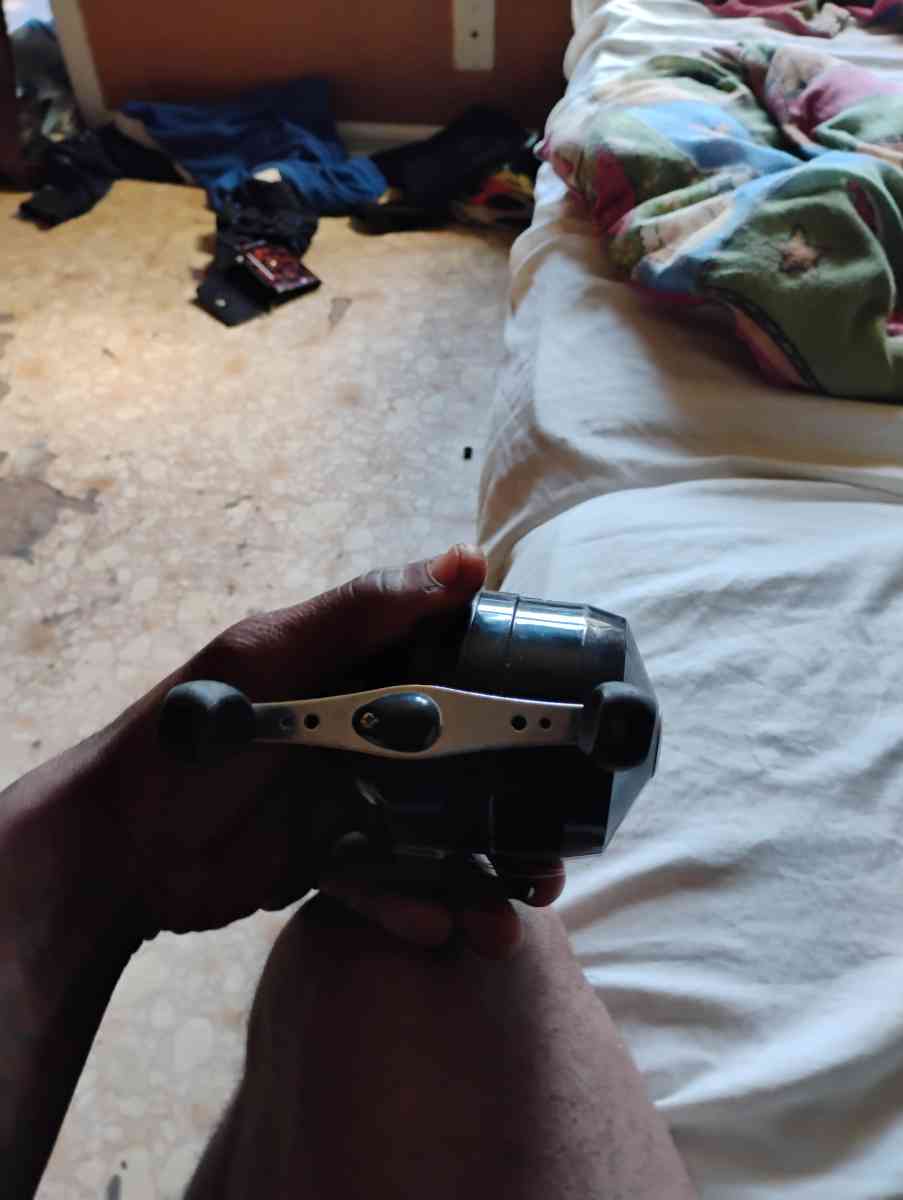 fishing pole - Houston, Texas - FleaMarketBay