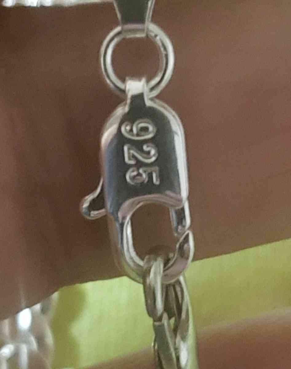 new 5mm stamped 925 Cuban link with cross pendant - Fresno, California - FleaMarketBay