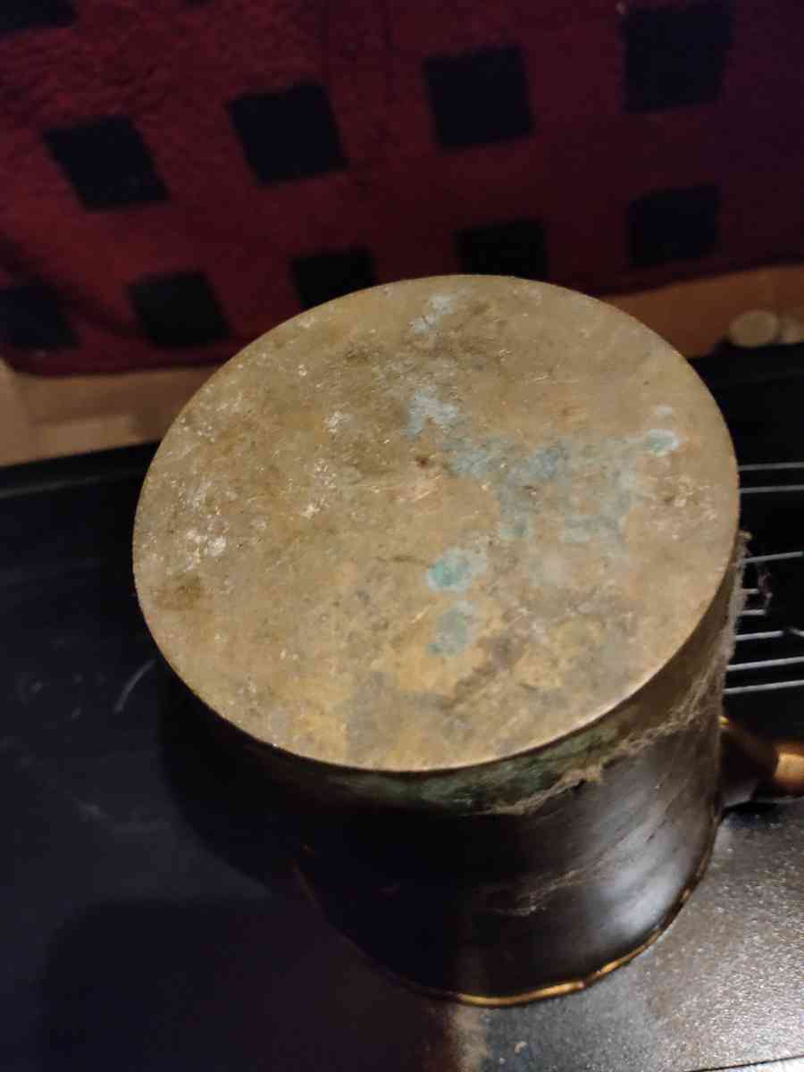 solid brass vase - Evansville, Indiana - FleaMarketBay