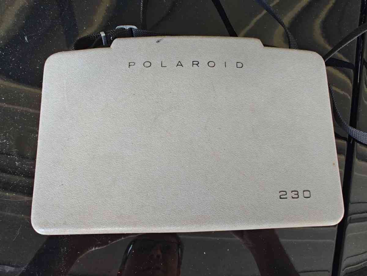 Antique cameras - Youngstown, Ohio - FleaMarketBay