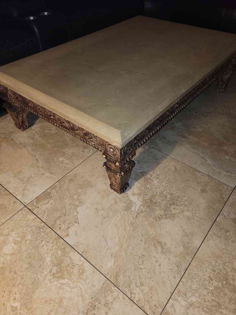 Beautiful unique table - Fort Lauderdale, Florida - FleaMarketBay