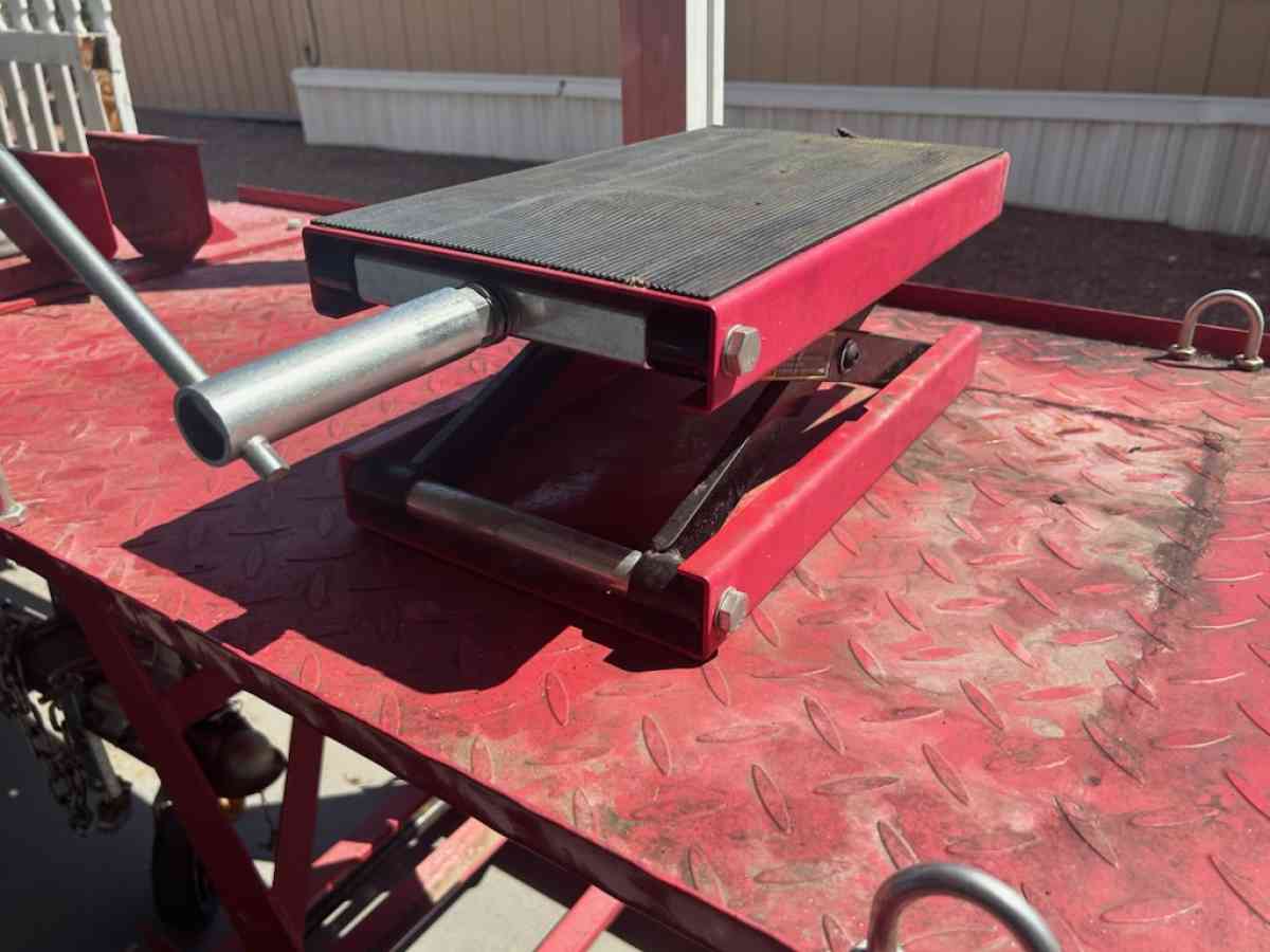 Motorcycle lift table - Las Vegas, Nevada - FleaMarketBay