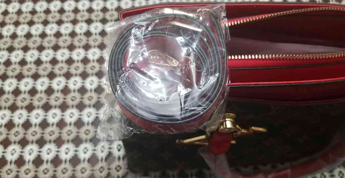 non brand women bag made in Turky mirror - Mount Juliet, Tennessee - FleaMarketBay