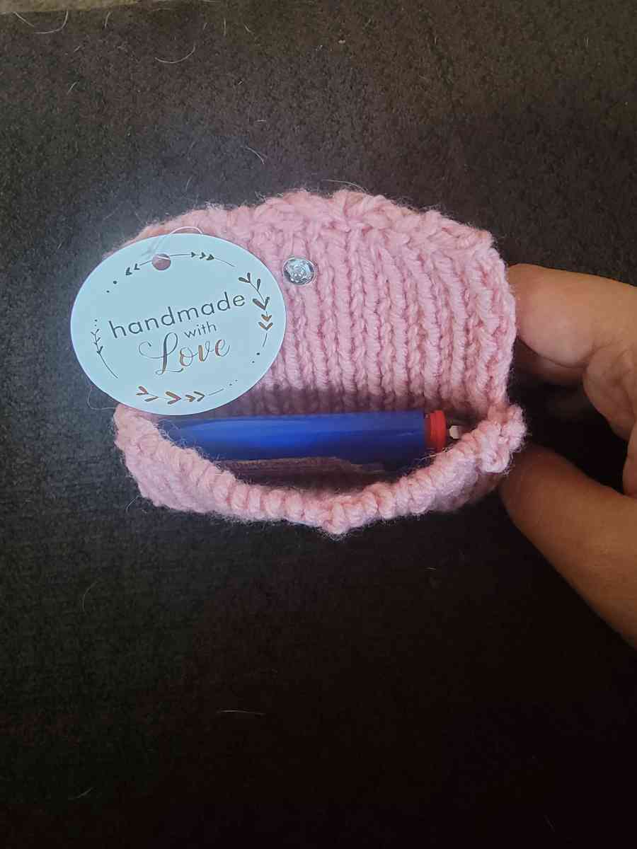 Tinny little coin purse handmade - Minneota, Minnesota - FleaMarketBay