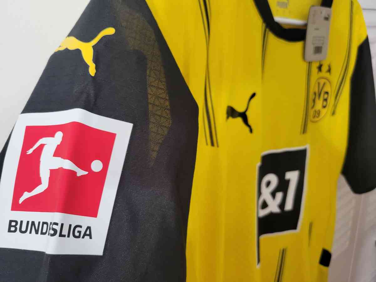 Borusia Dormund Jersey Soccer 2025 Player Version Size L - Miami, Florida - FleaMarketBay