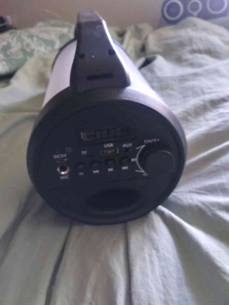 Vibe LED Party Speaker - Tampa, Florida - FleaMarketBay