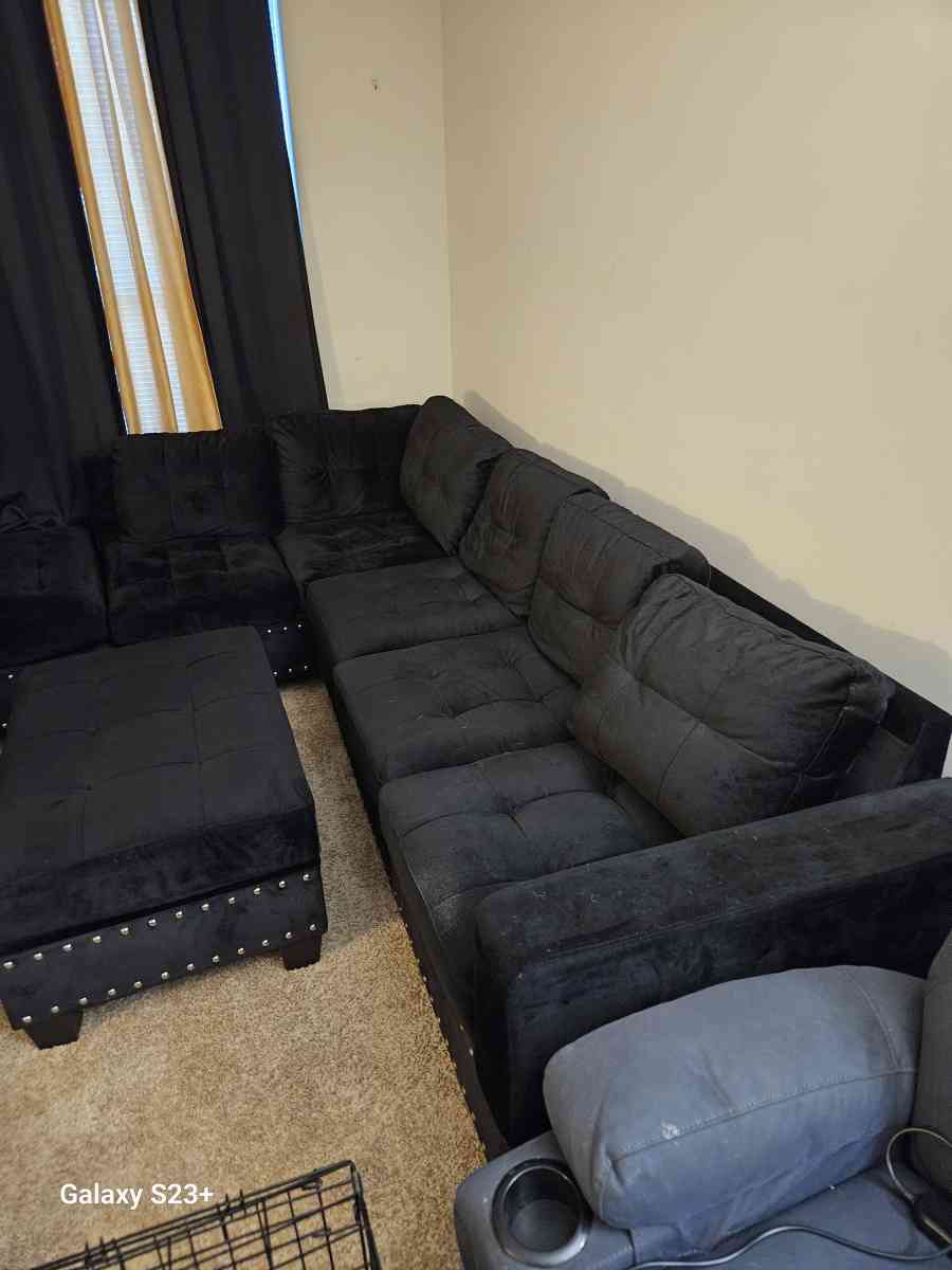 2 piece sectional with ottoman - Washington Navy Yard, District of Columbia - FleaMarketBay