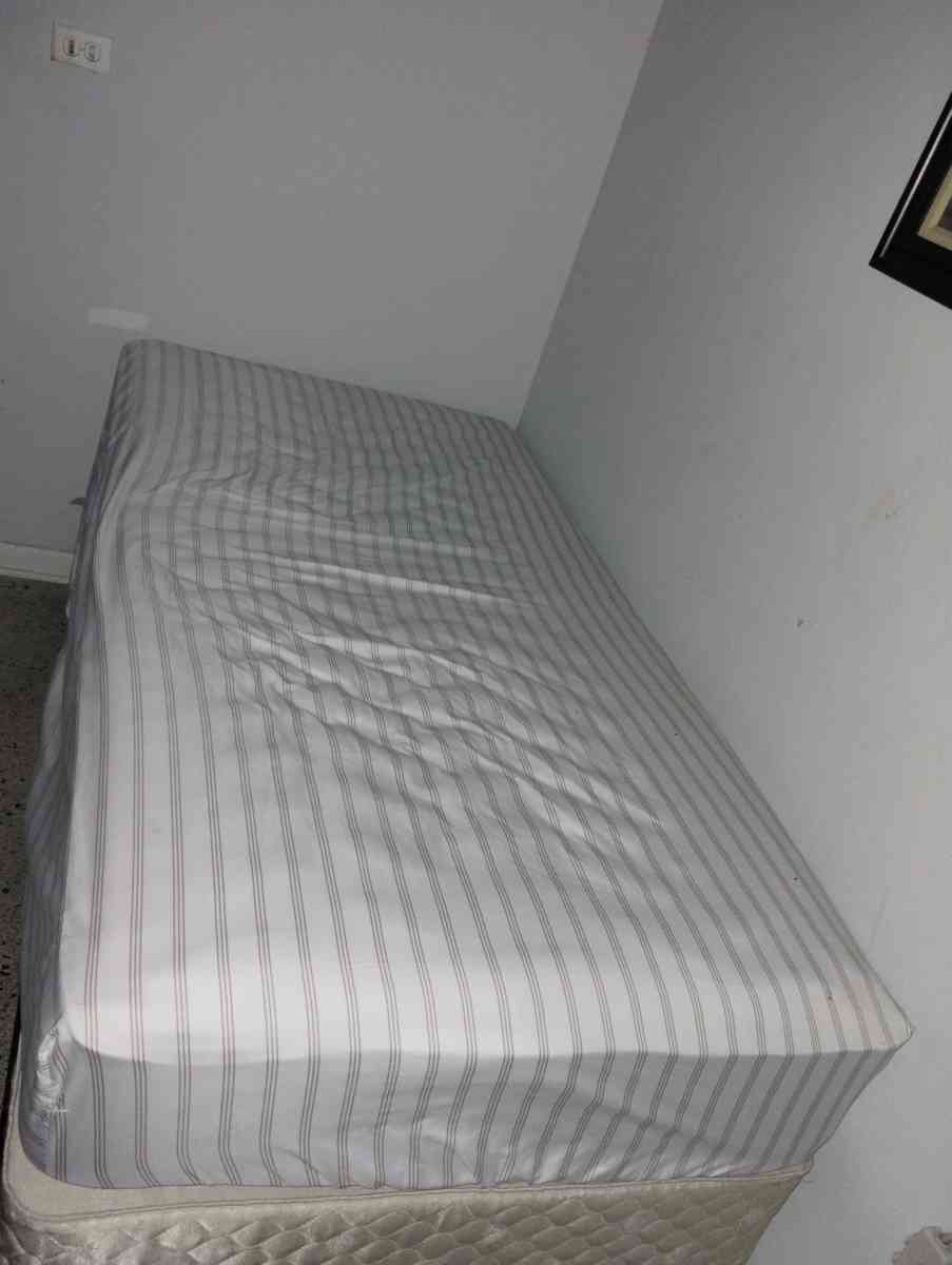 bedroom - Miami, Florida