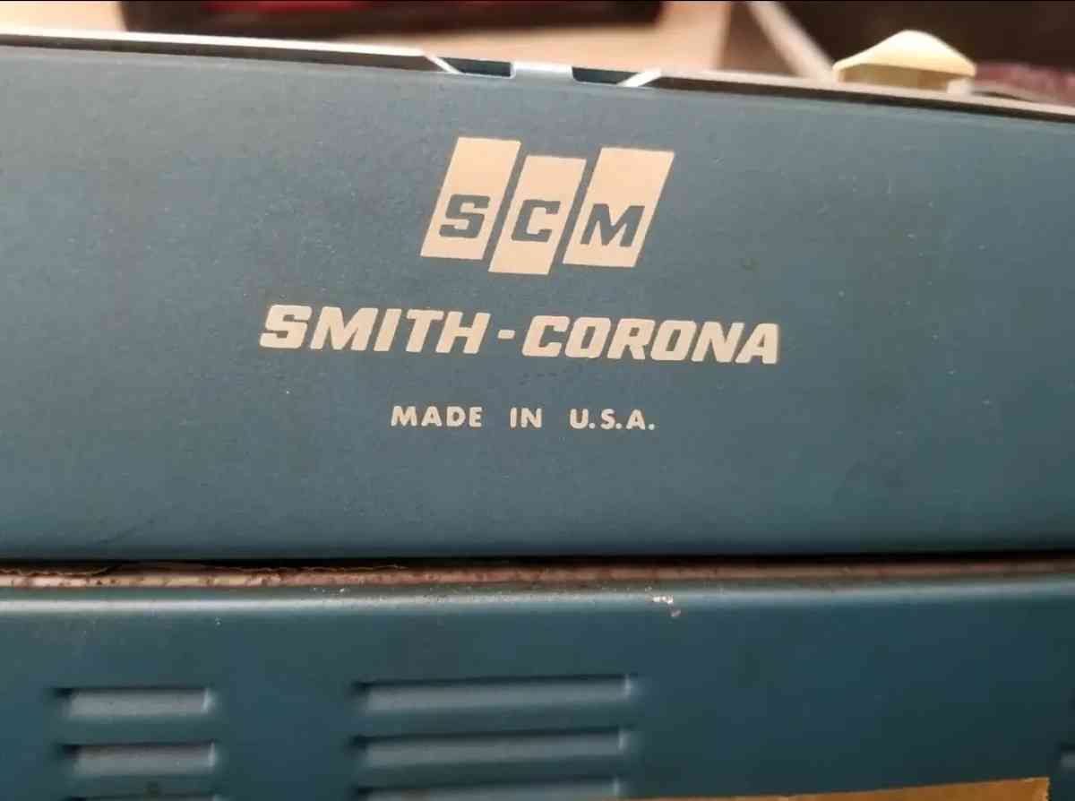 Vintage Blue Smith Corona Coronet Electric typewriter - Hudson, Florida