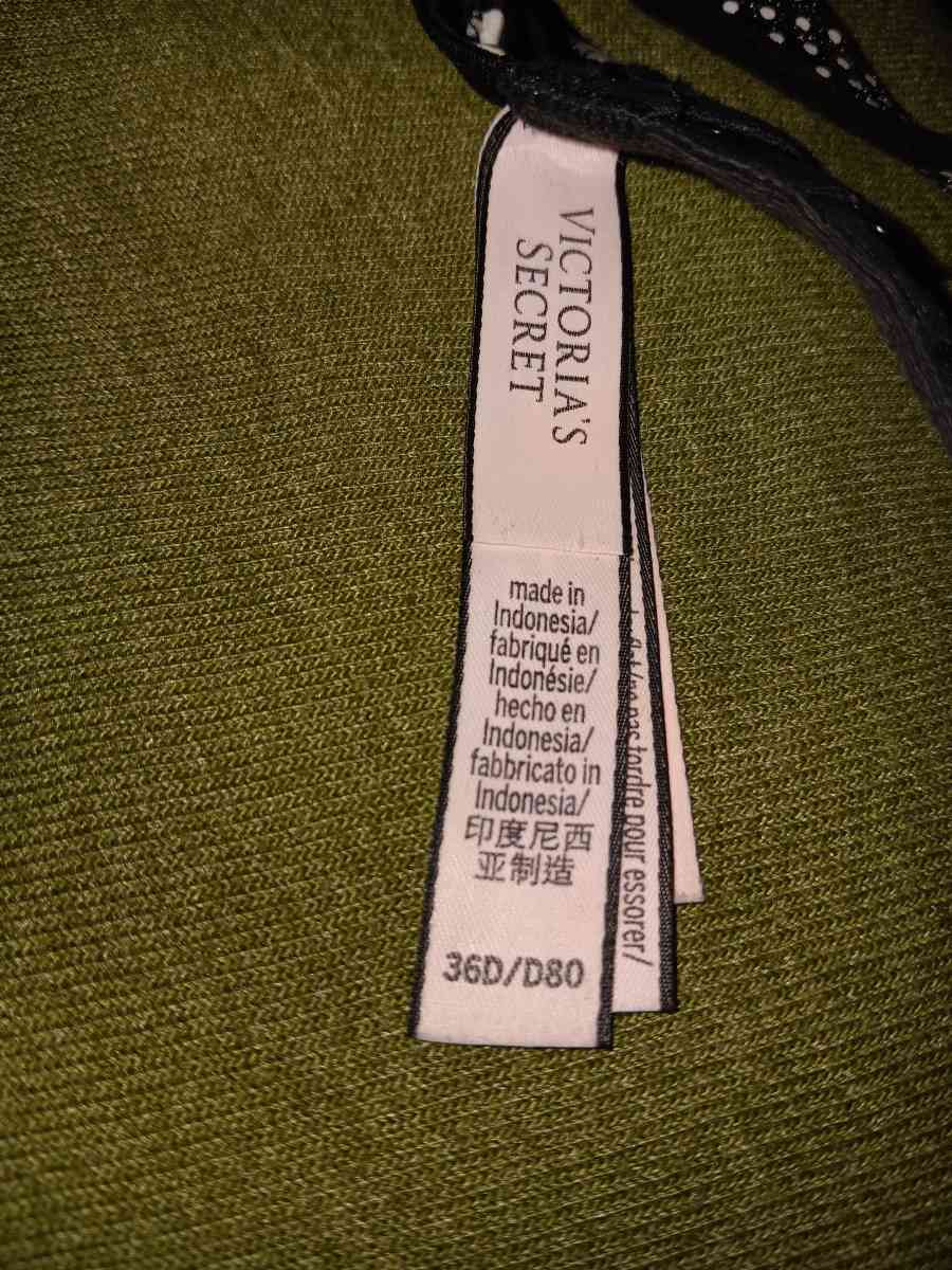 Victoria Secret Padded Push Up Bra - Independence, Missouri - FleaMarketBay