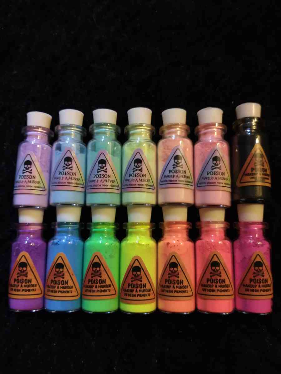 Makeup A Murder Pigments Bundle - Grizzly Flats, California - FleaMarketBay