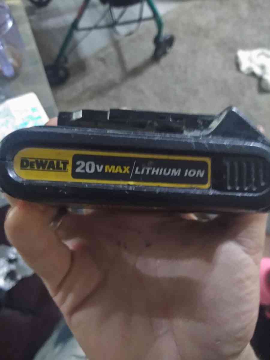 DeWalt 20v battery - Dallas, Texas