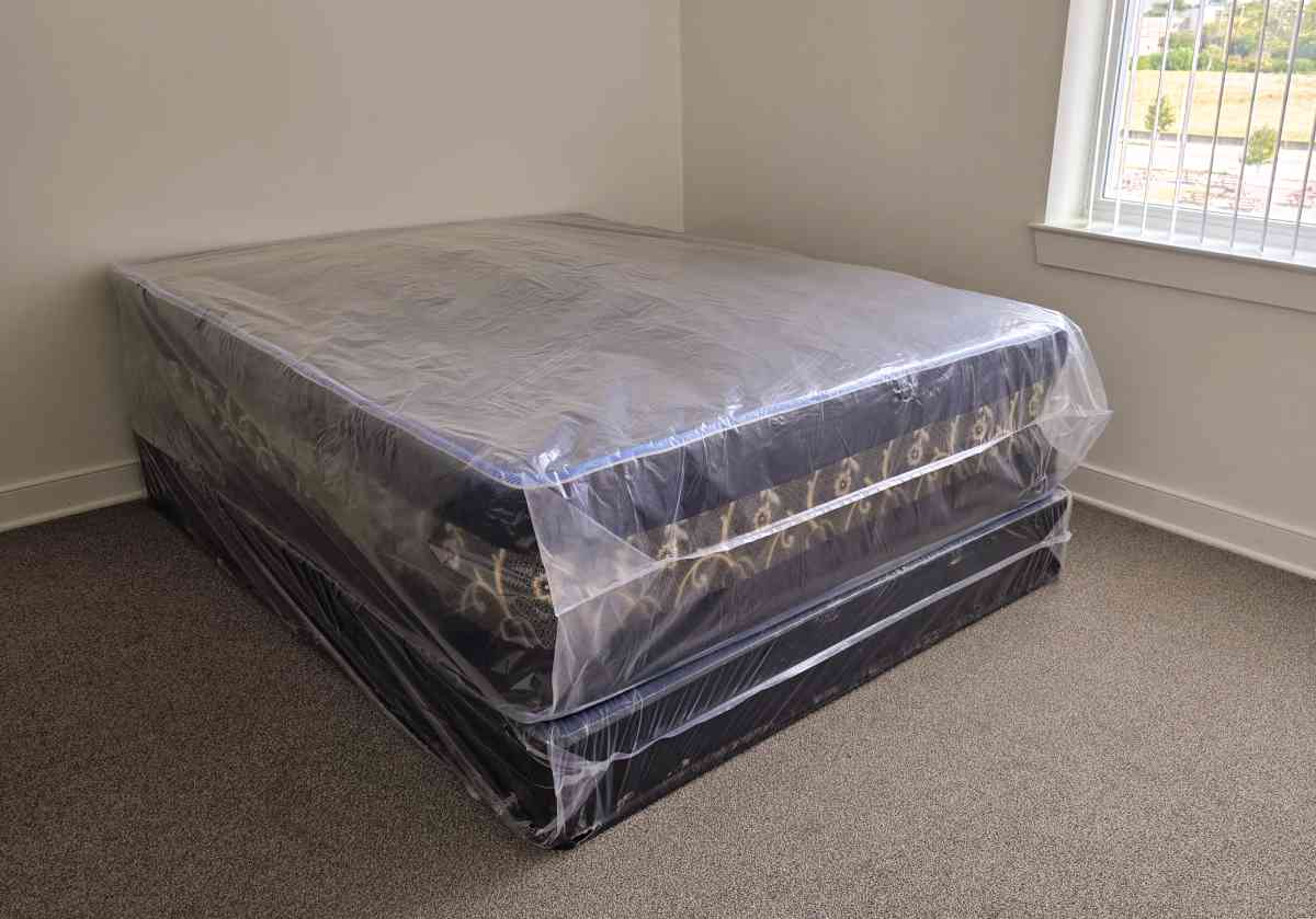 Brand New Orthopedic Queen Mattress Set - Manassas, Virginia