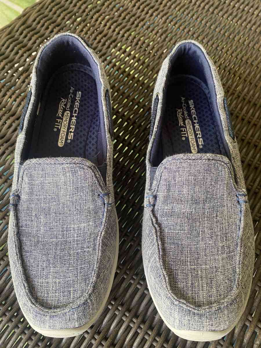 Sketchers Air Cooled Memory Foam - Cincinnati, Ohio - FleaMarketBay