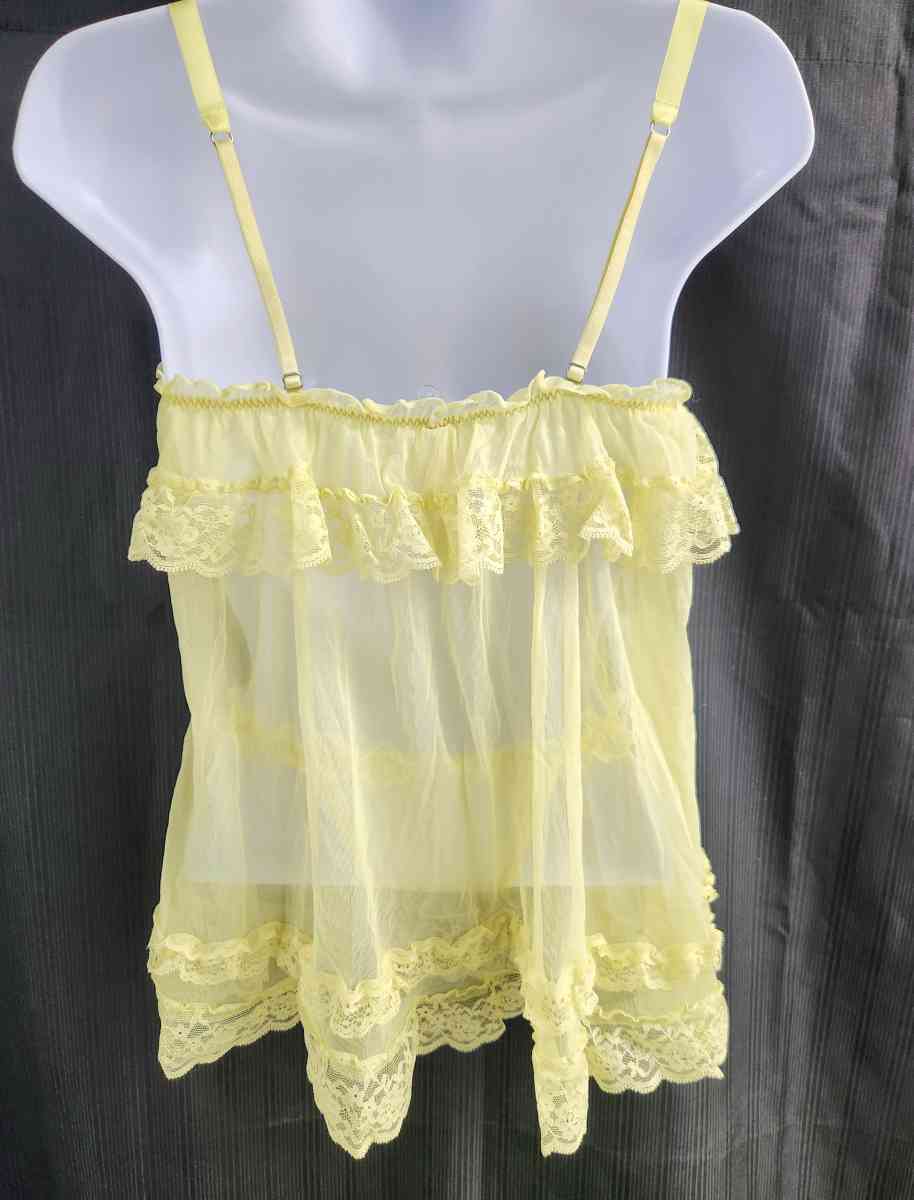 Victorias Secret Yellow Mesh Ruffled Babydoll Matching Botto - Kenner, Louisiana - FleaMarketBay