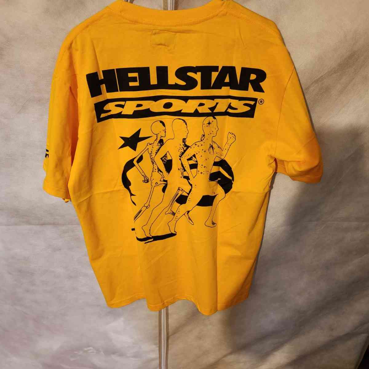 Hellstar graphics t shirt - Chester, Virginia - FleaMarketBay