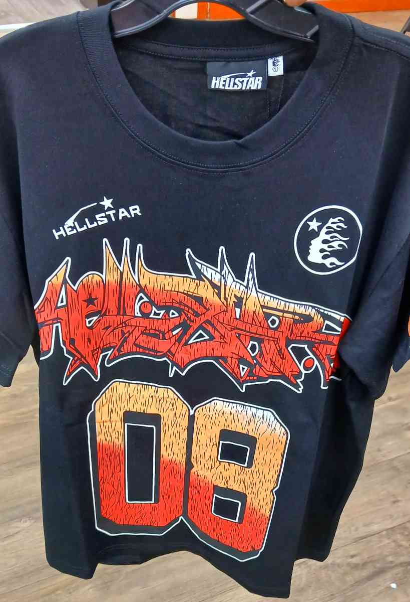 shirt - Jonesboro, Georgia - FleaMarketBay