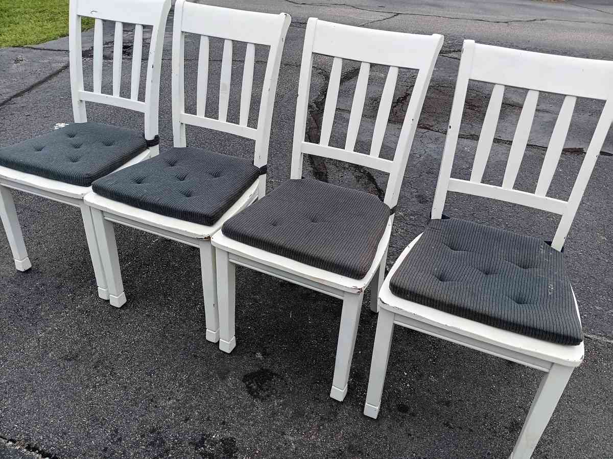 Dining Chair Sets - Clayton, North Carolina - FleaMarketBay