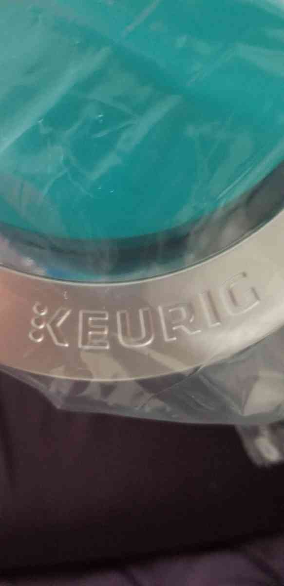 Keurig coffee maker brand new - Mount Juliet, Tennessee - FleaMarketBay