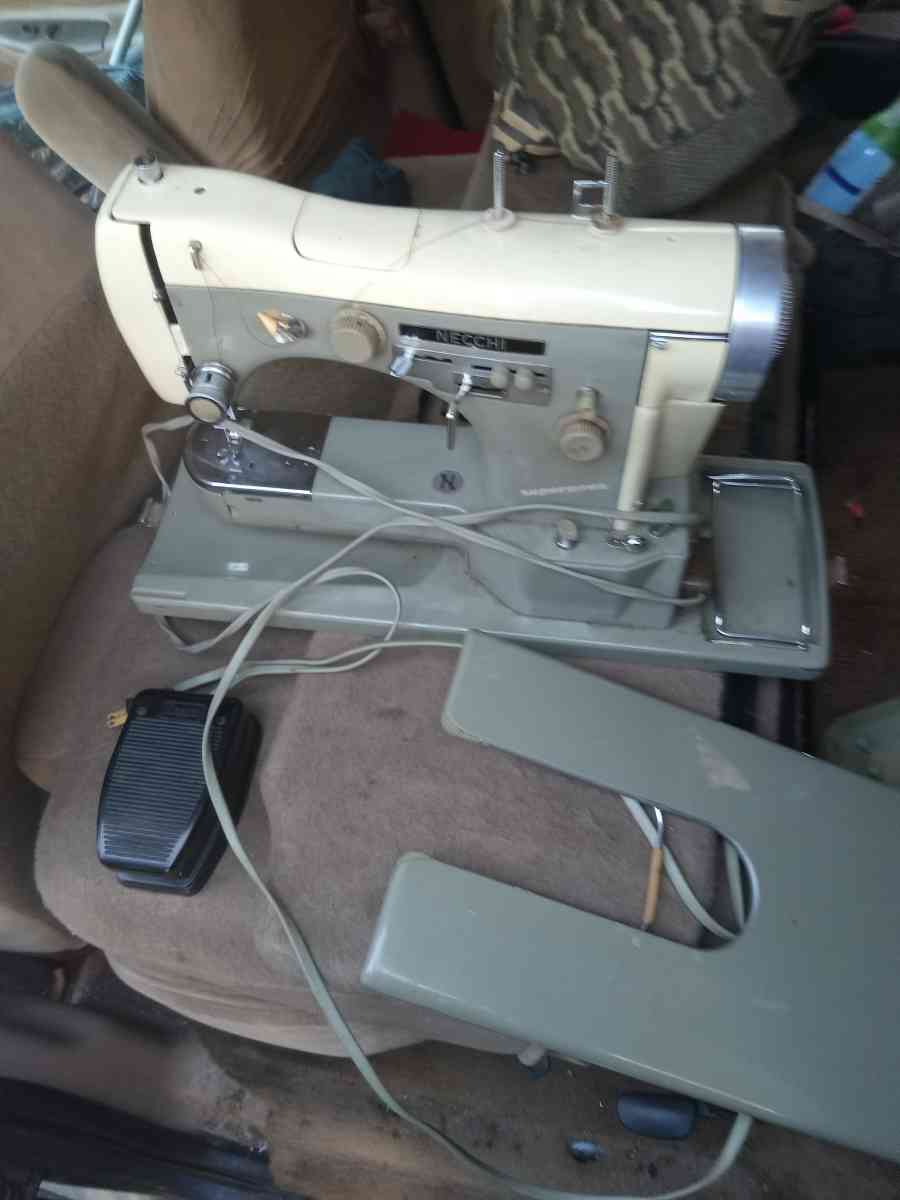 neechisupernova sewing machine - Hephzibah, Georgia - FleaMarketBay