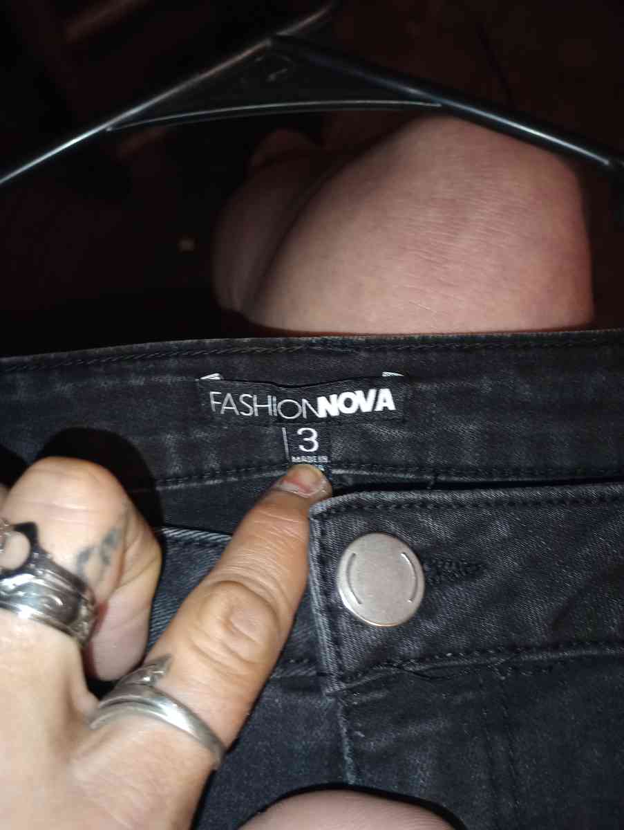 Black Jeans - Union, South Carolina - FleaMarketBay