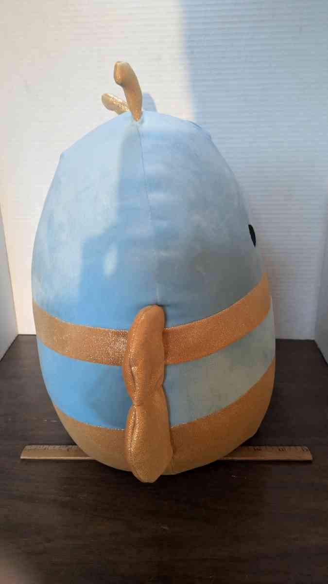 Squishmallows Adopt Me Queen Bee Kelly toy 14 Gold Glitter - Phoenix, Arizona - FleaMarketBay