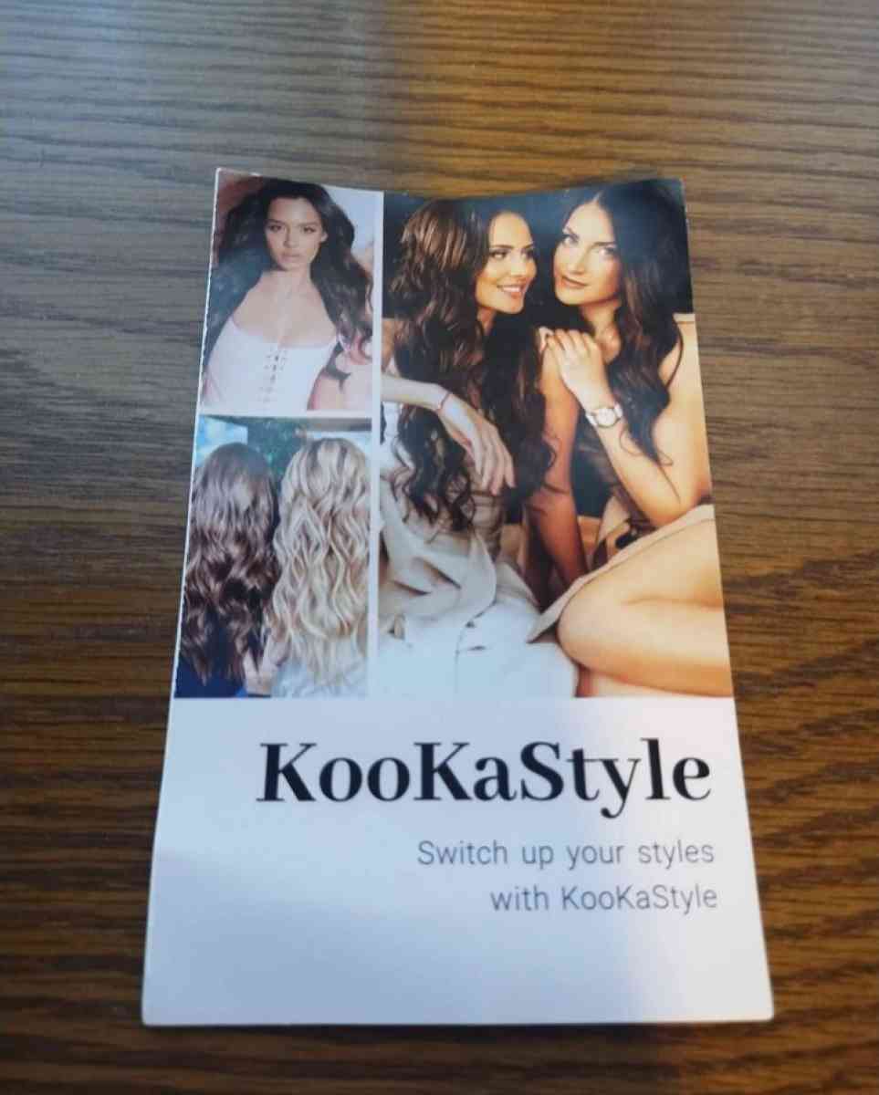 Brown Hair Extensions Clip in 7 piece set - Jeffersonville, Indiana - FleaMarketBay