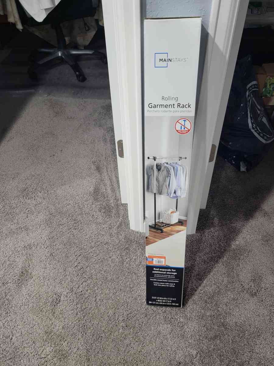 Rolling garment rack - Westminster, Colorado