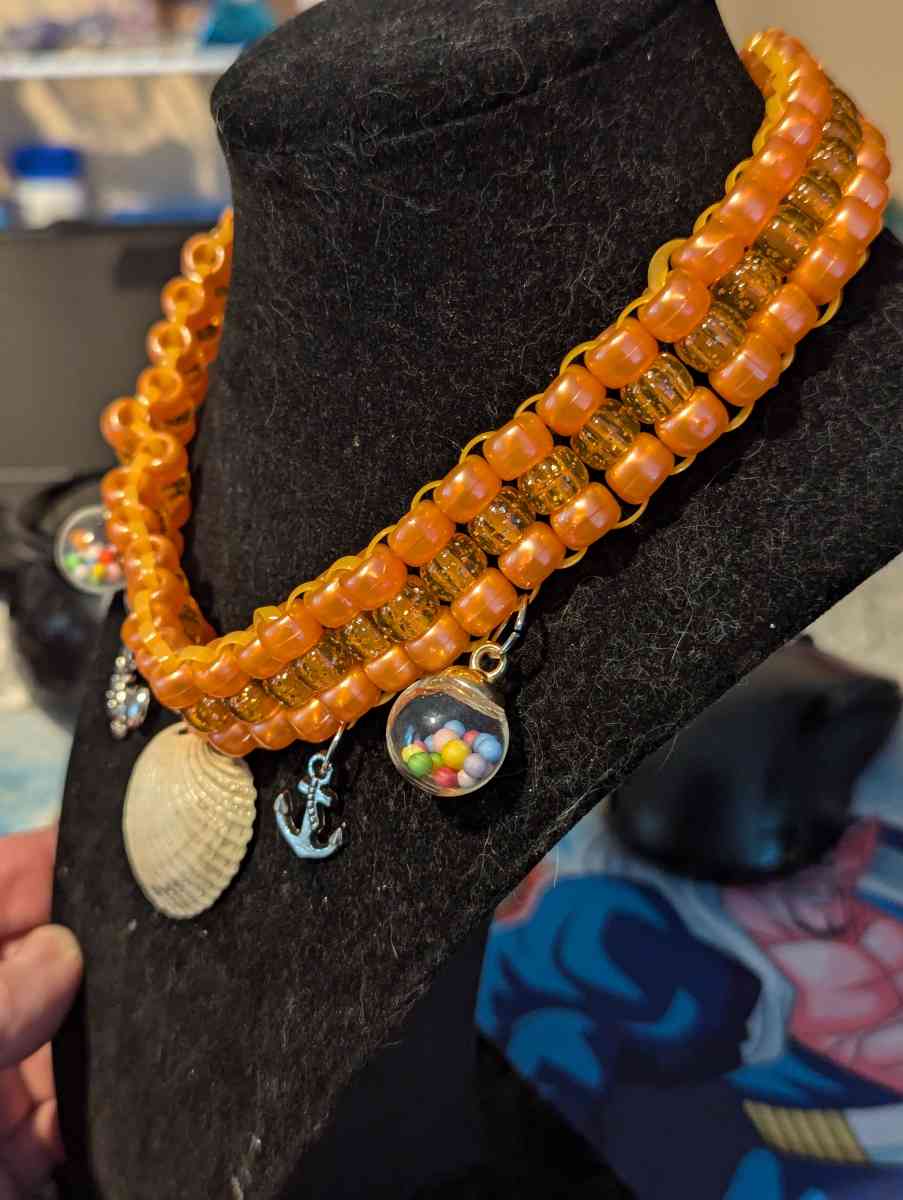 Orange collar - Shreveport, Louisiana - FleaMarketBay