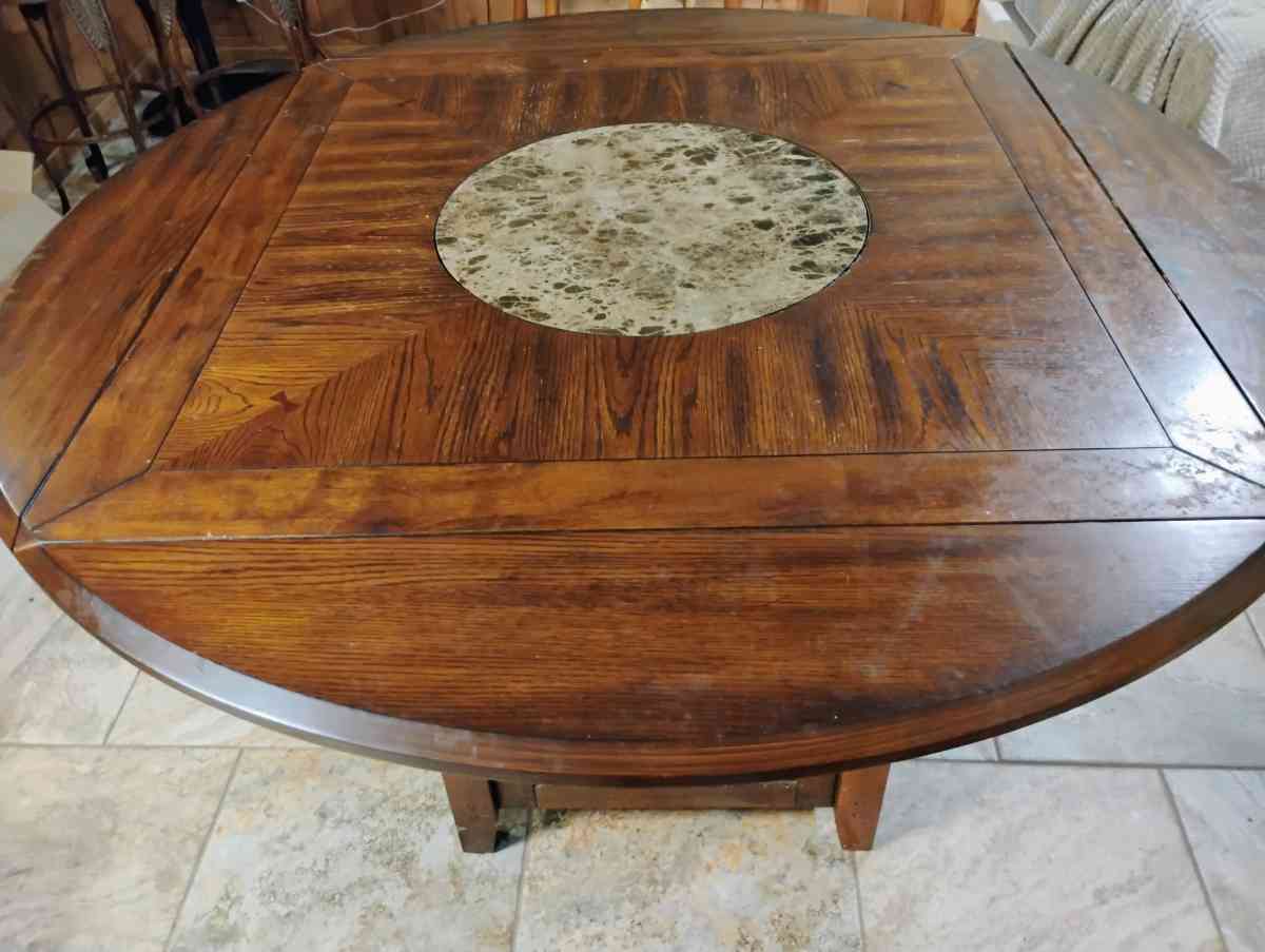 Drop Leaf Table - Marianna, Florida - FleaMarketBay