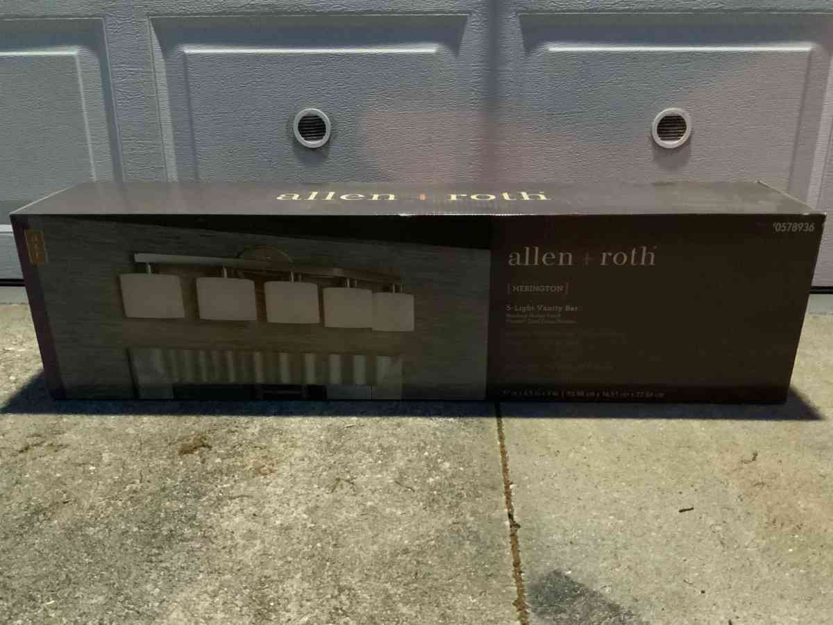 Allen Roth Merington Vanity Bar Light - Homosassa, Florida - FleaMarketBay