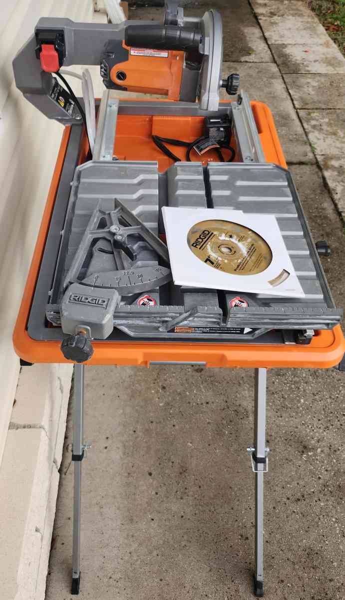 Ridgid R4031S Wet Saw with Stand - Homosassa, Florida - FleaMarketBay