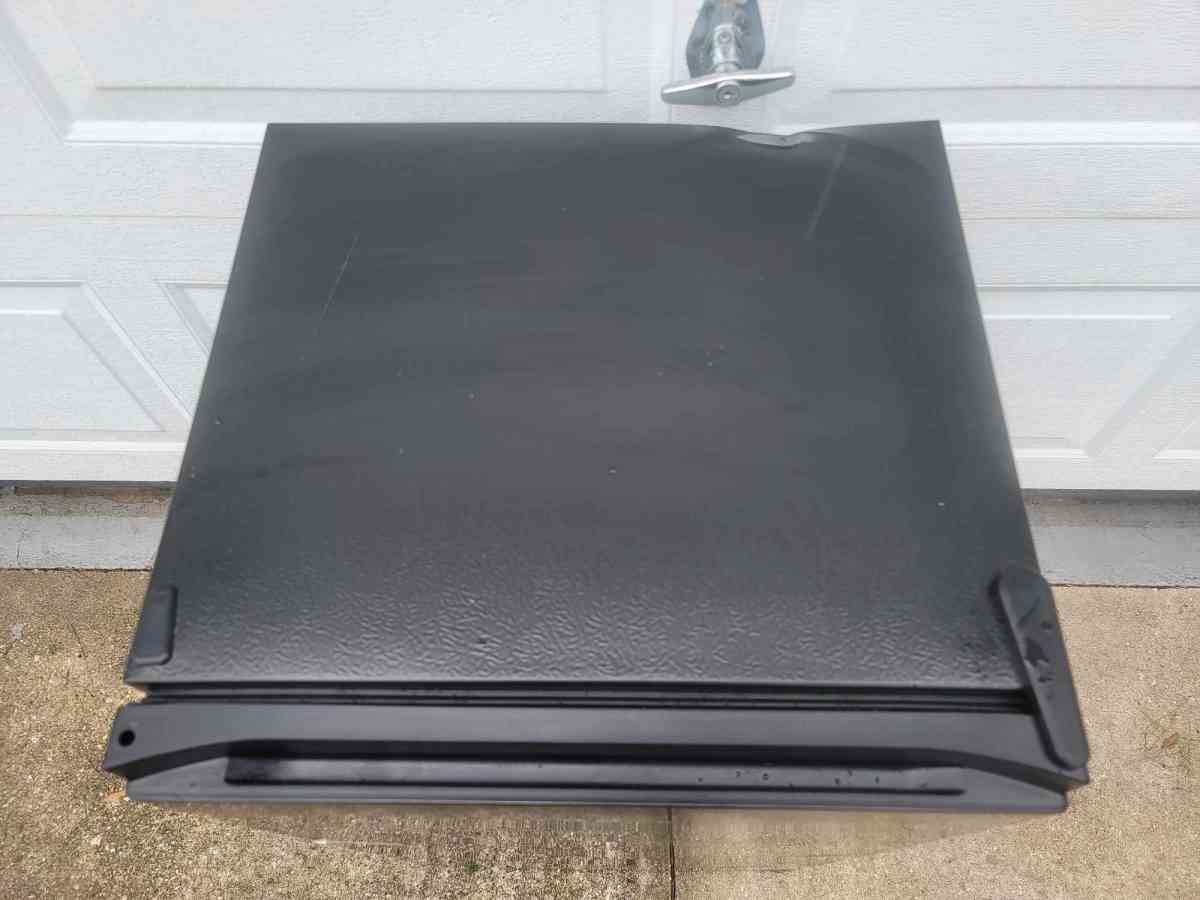 Hisense Mini Fridge - Homosassa, Florida - FleaMarketBay