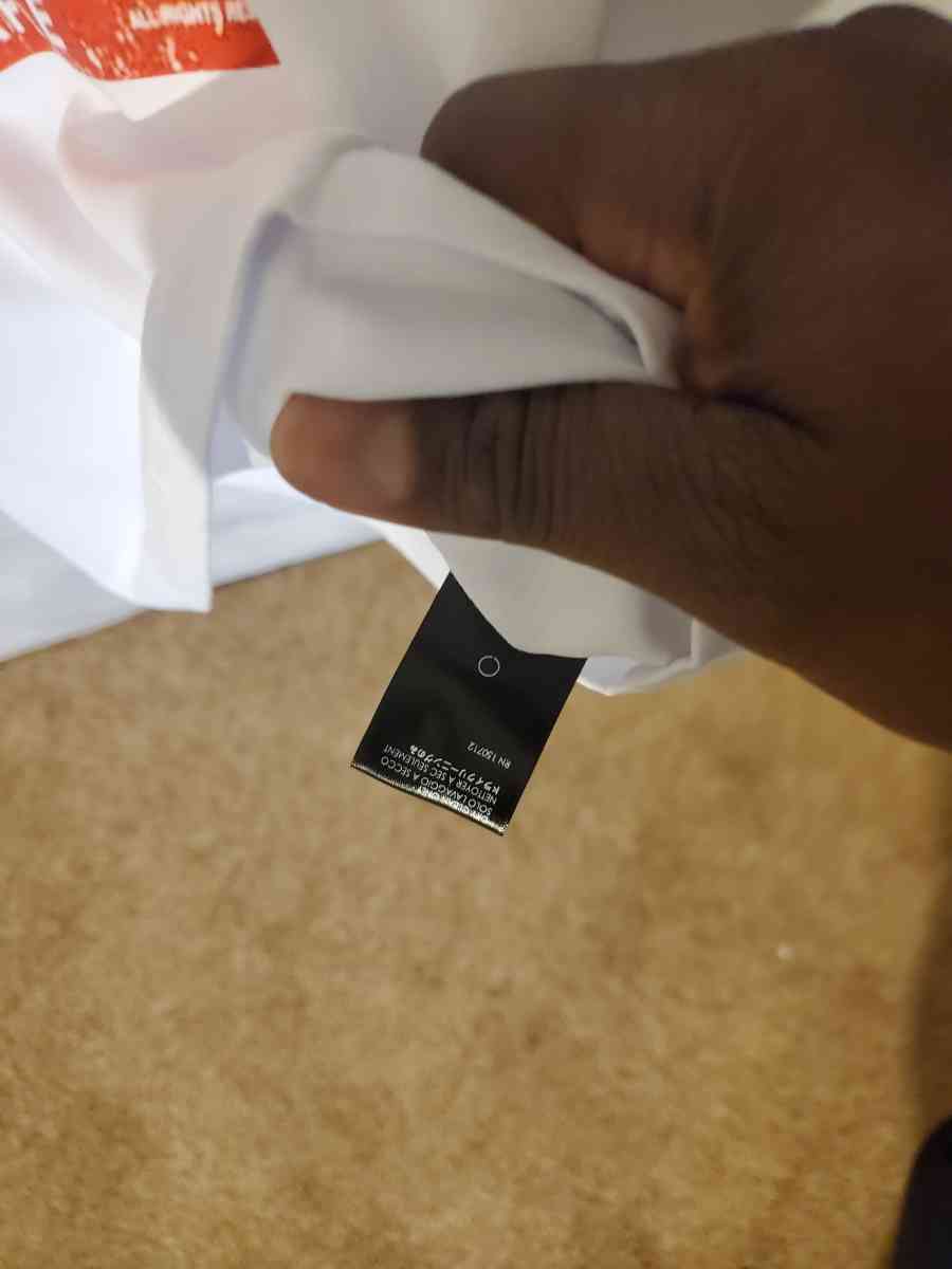 Purple brand graphic design shirt - Chester, Virginia - FleaMarketBay