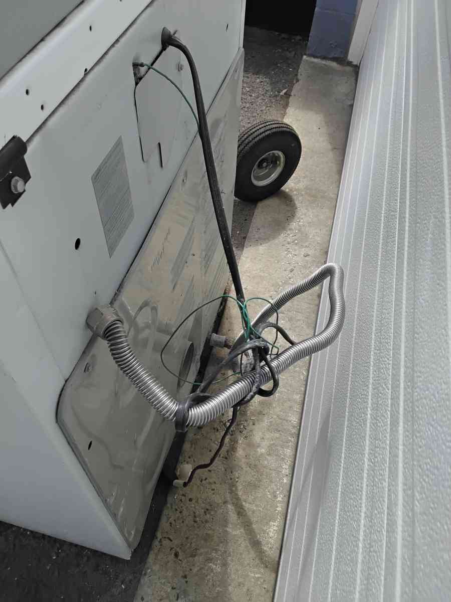 Nice White Whirlpool Gas Dryer OEM Like New - Williamstown, New Jersey - FleaMarketBay