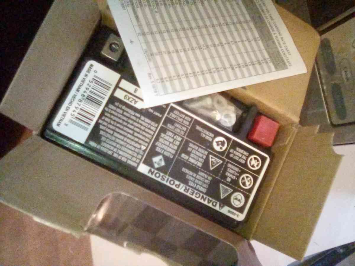 Duralast AZX9 power sport battery - Las Vegas, Nevada - FleaMarketBay